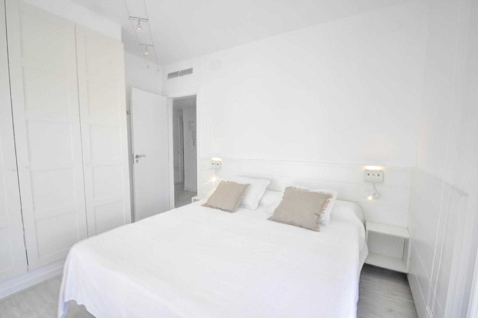 The Luxor Apartment By Hello Homes 시체스 외부 사진